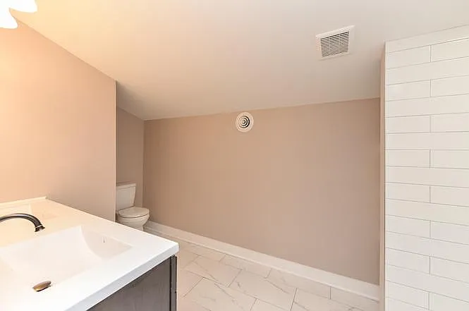 248 Bell Rd — Photo 3