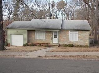 1106 W 5th St, El Dorado, AR 71730