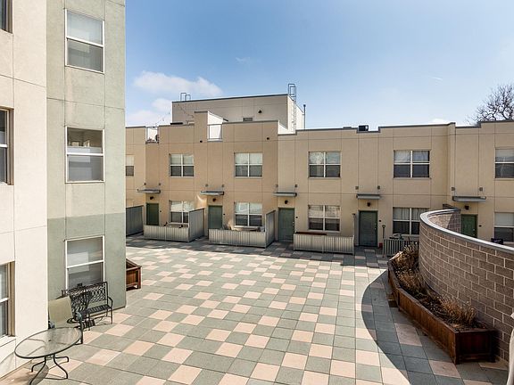 3rd image of 2550 N Washington St Suite 304