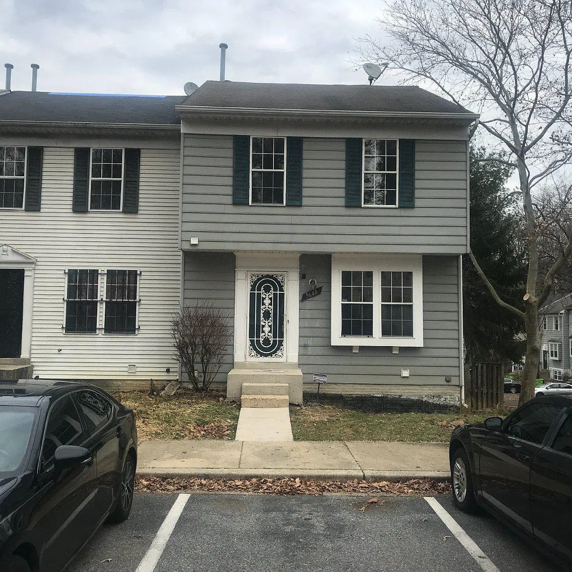3 bed, 4.0 bath, 2480 sqft, $2,300 — Photo 1