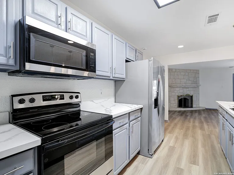 12614 Moss Holw — Photo 10