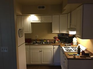 407 S State St APT 16, Champaign, IL 61820