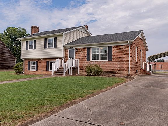 5th image of 610 Edgewood Ln