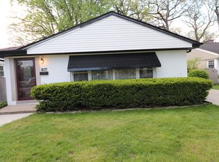 817 Rowe Ave, Park Ridge, IL 60068