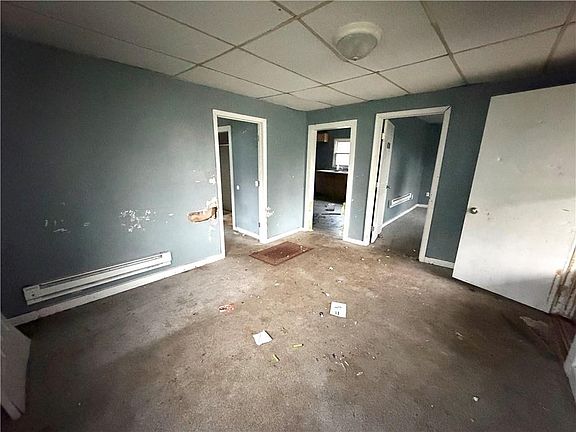 5th image of 1558 Bryan St