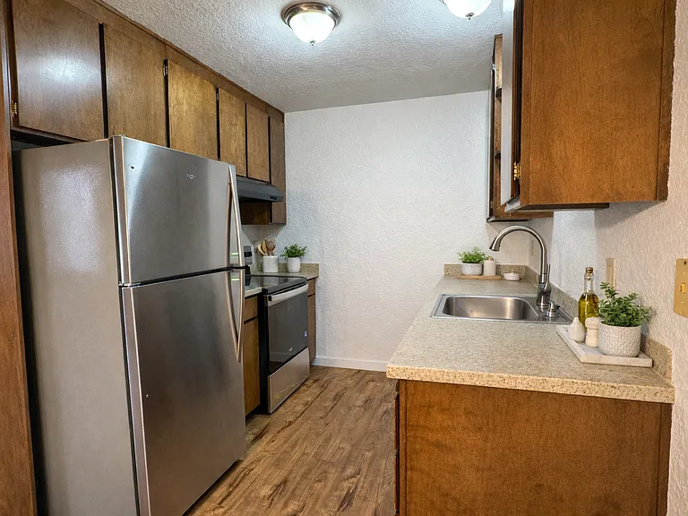 5237 Fauntleroy Way SW #102 — Photo 4