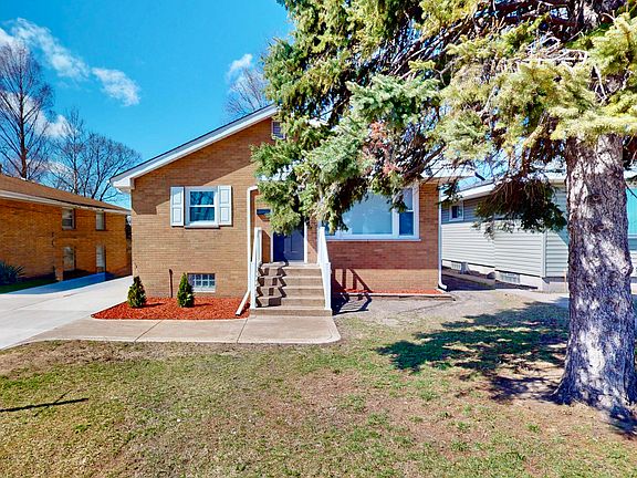 2nd image of 4824 Parrish Ave