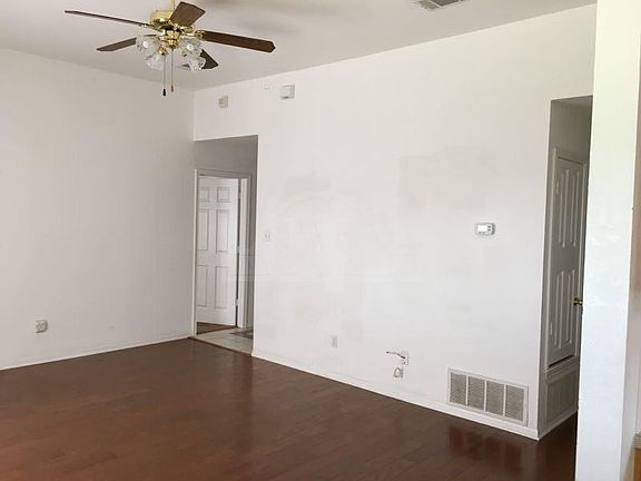 3rd image of 3408 Saul Dr