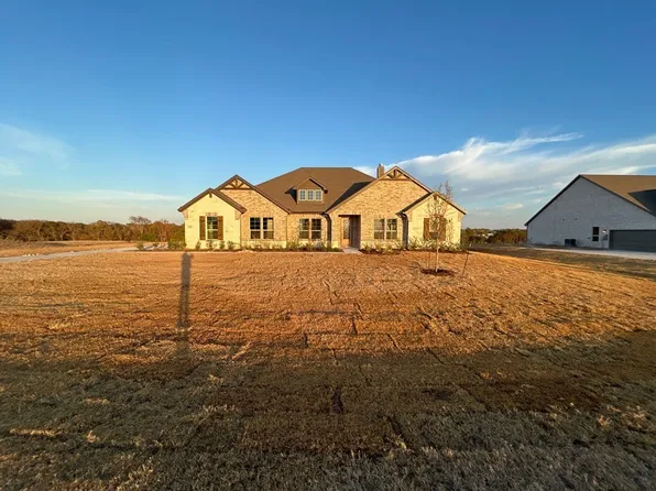 803 Valley Ridge Rd, Van Alstyne, TX 75495