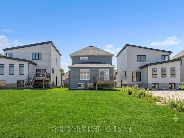 1508 Berkshire Dr, Kingston, ON K7P 0S7