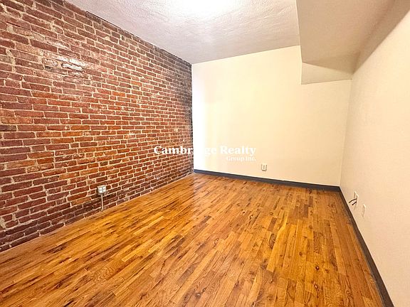 4th image of 840 Huntington Ave #2T