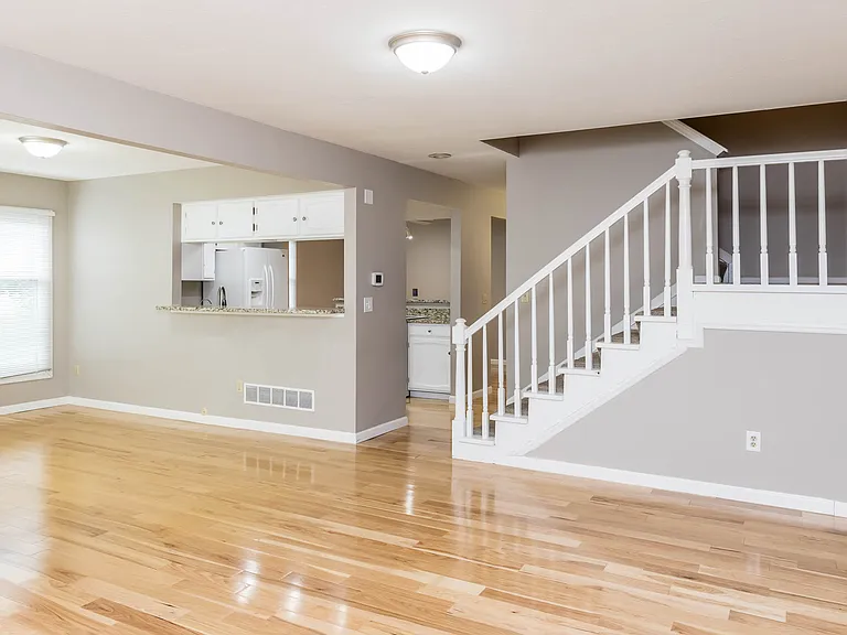 6674 Willow Grove Ln — Photo 16