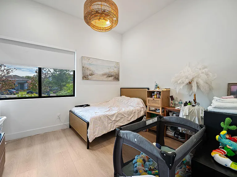 5735 SW 104th Ter — Photo 38