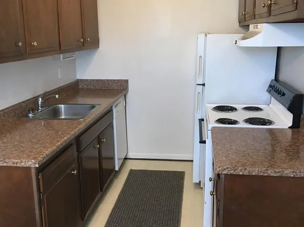2608 Baltic Ave APT 103, Virginia Beach, VA 23451