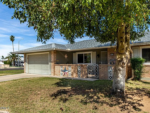 2nd image of 10212 W ROYAL OAK Road