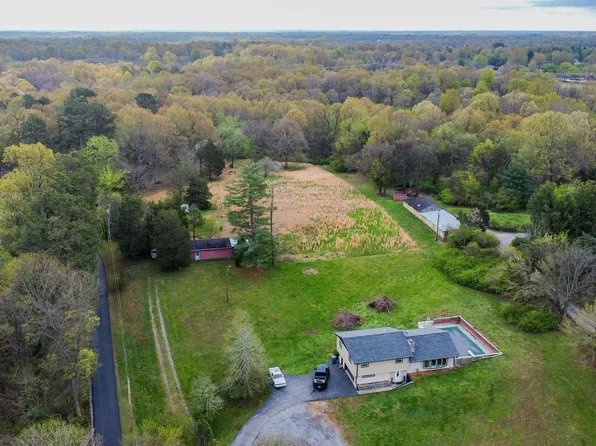 506 S Friendship Rd, Paducah, KY 42003