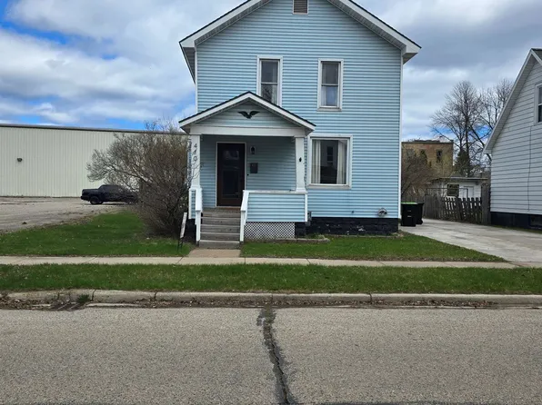 410 2nd St, Menominee, MI 49858