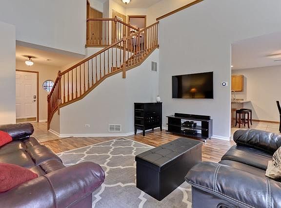 4th image of 119 Vista View Dr