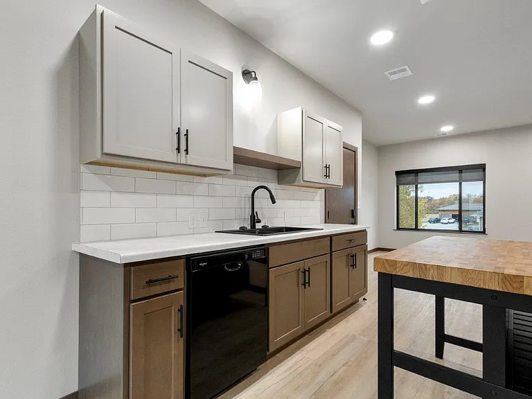 Trails Head Townhomes — Photo 7