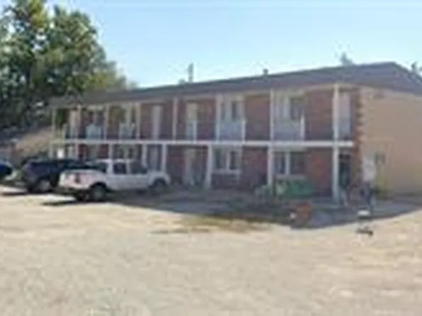708 N Lincoln St, Thomasboro, IL