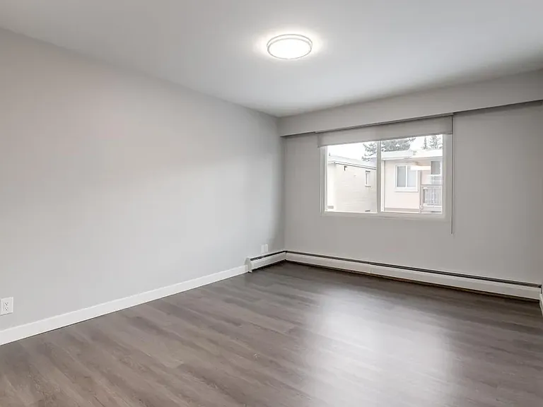 2105 90th Ave SW — Photo 14