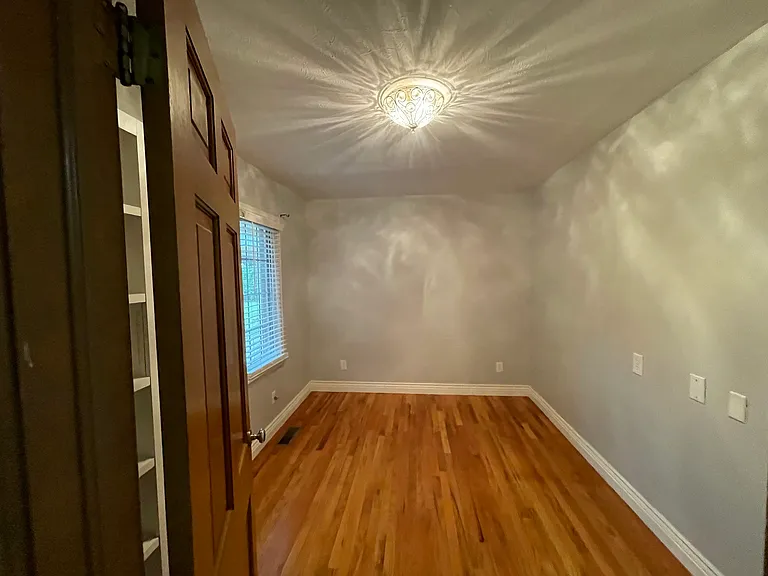 2221 W 4th Ave — Photo 41