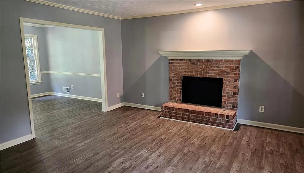 3 bed, 2.5 bath, 1650 sqft, $2,250 — Photo 4