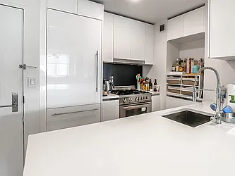 Rented by Brown Harris Stevens