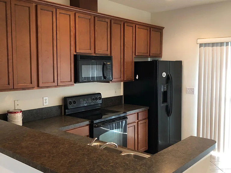 13014 Sunset Lake Dr — Photo 7