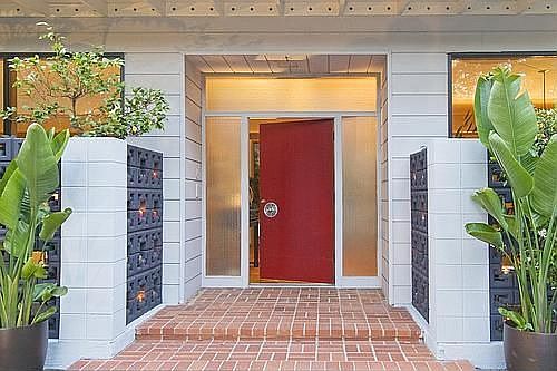 5th image of 220 Roblar Ave