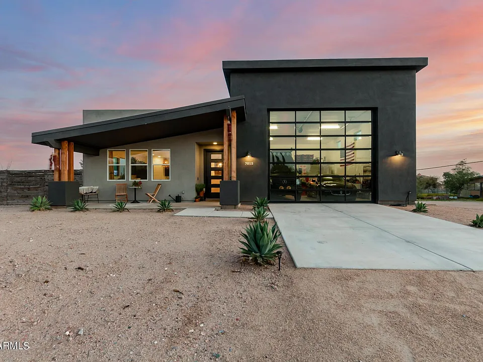 7015 E Davis Rd