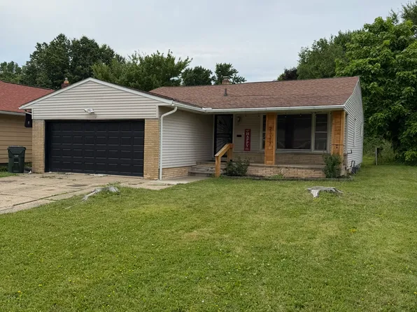 23317 Vera St, Warrensville Heights, OH 44128
