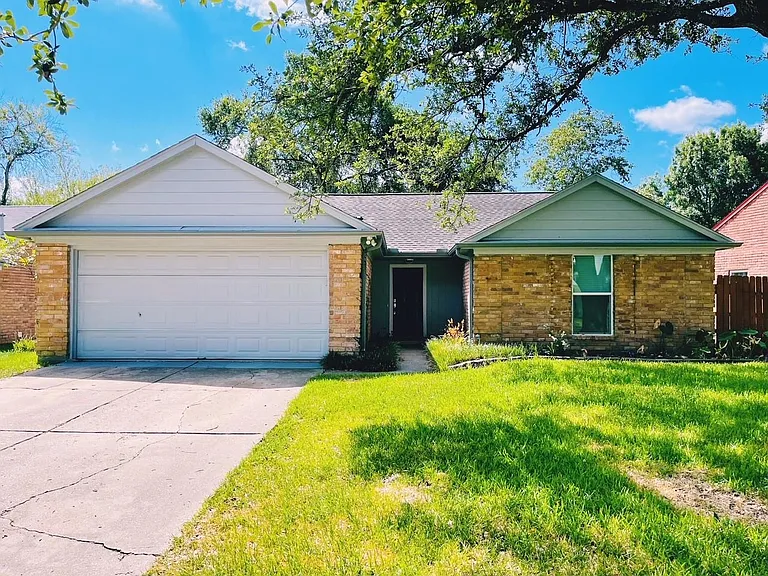 2434 Anthony Hay Ln — Photo 1