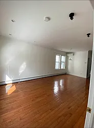 Rented by Hudson Exclusive Inc