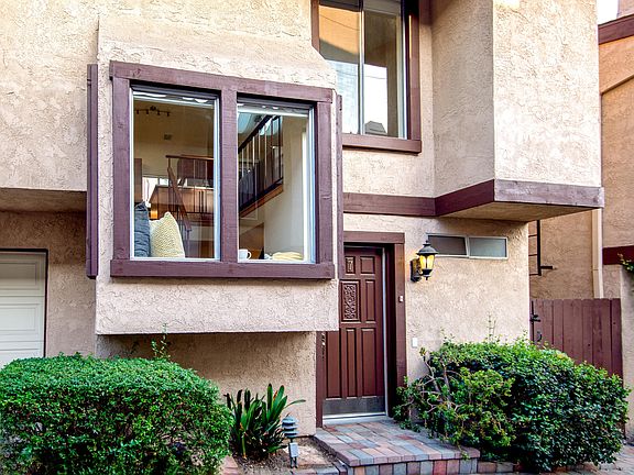 3rd image of 1348 E Orange Grove Blvd APT 7