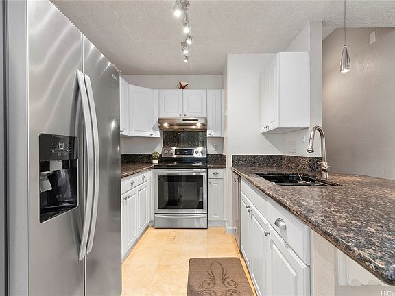 3rd image of 504 Mananai Pl #14D