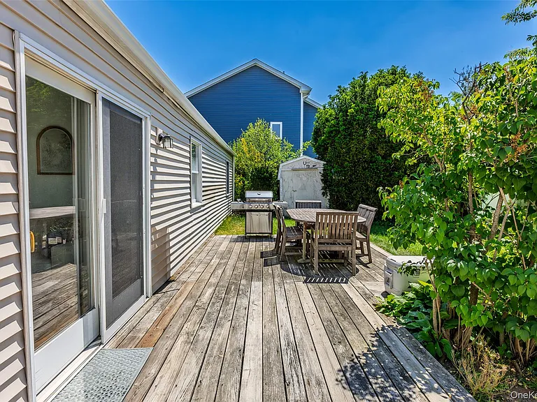 68 Crescent Ln — Photo 40