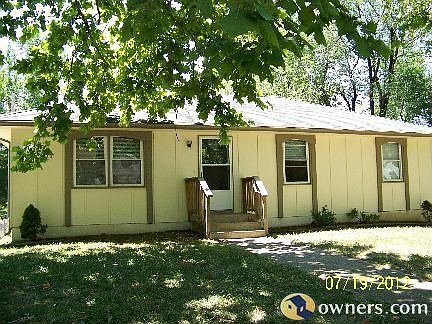 Beautiful 4 Bedroom 1.5 Bath Home on Corner Lot