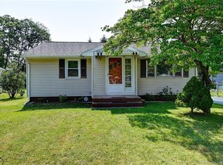102 Smithfield Ave, Meriden, CT 06451