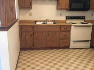 2989 Mossy Oak Cir APT 8, Green Bay, WI 54311