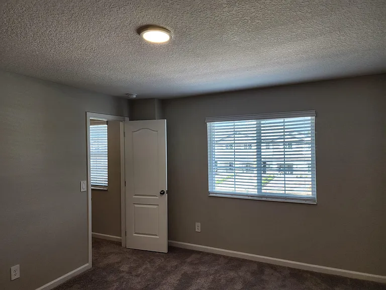 379 Cape Honeysuckle Pl — Photo 20