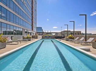 Reside on Green Street, Chicago, IL 60642