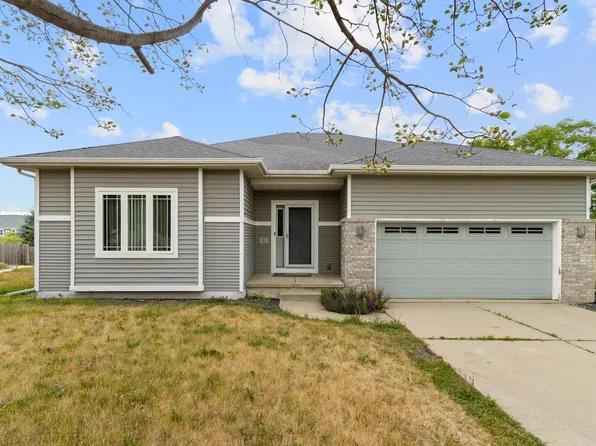 9 Bradbury Court, Madison, WI 53719