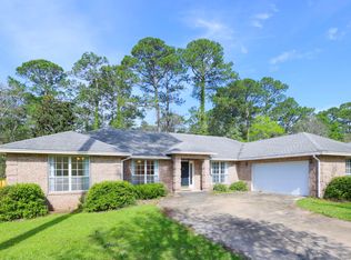 1812 Huntington Rd, Niceville, FL 32578