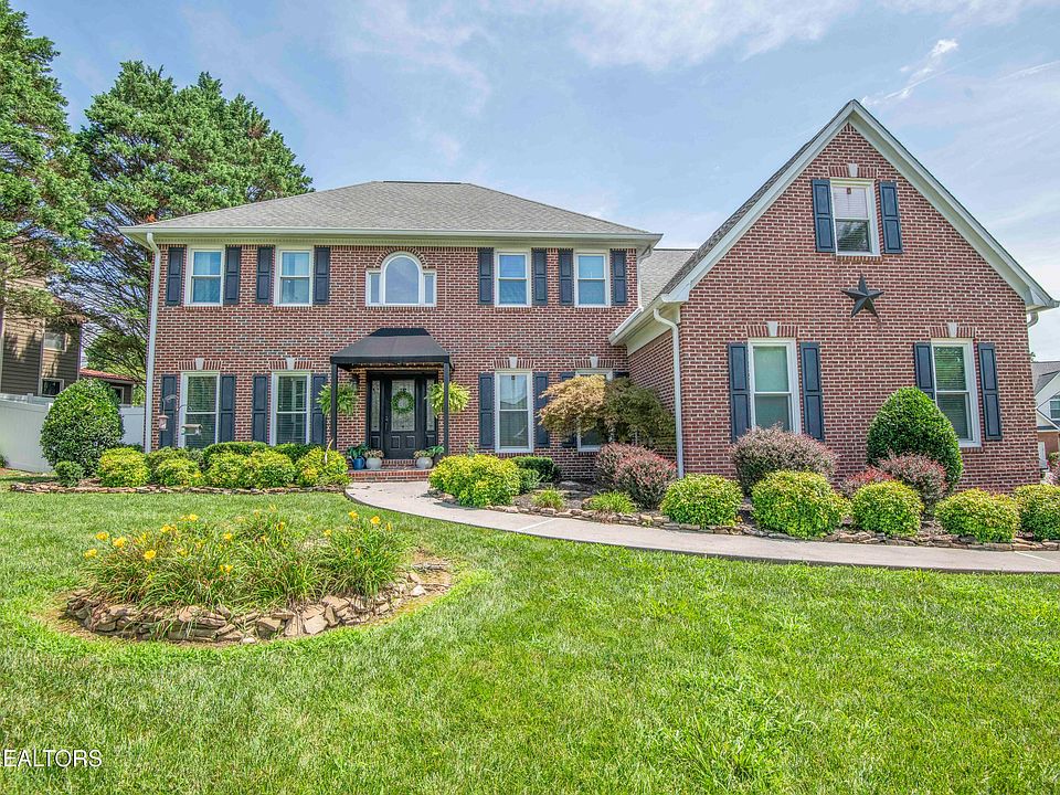 1st image of 10409 Ginger Ln