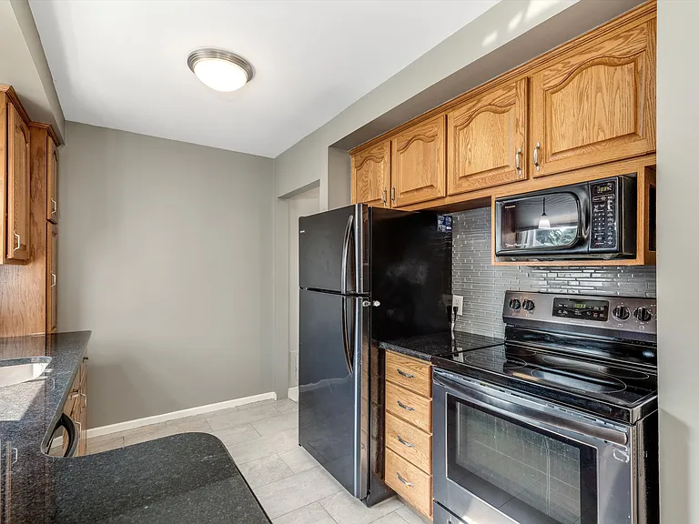4514 Sedgemoor Ave — Photo 8