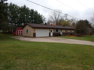 144 7 Mile Rd NE, Comstock Park, MI 49321