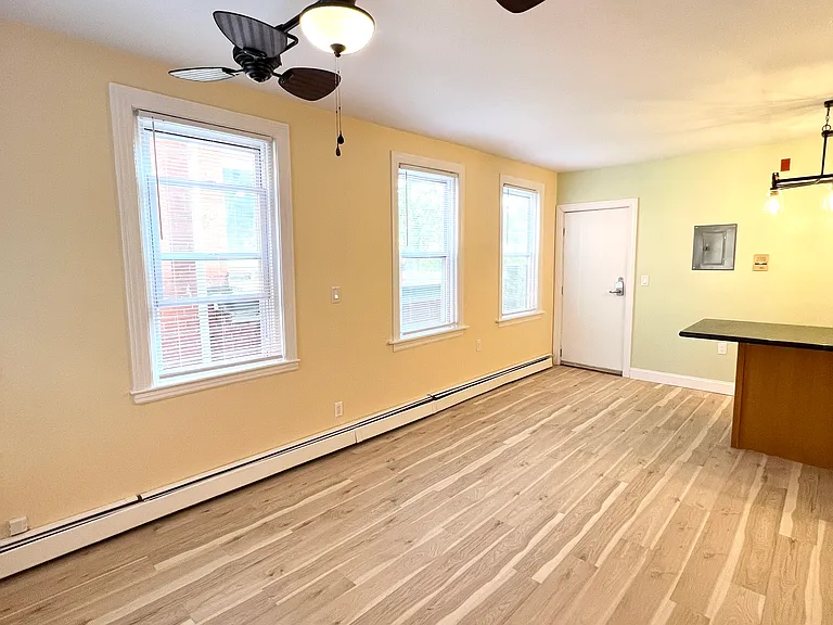 83 America St #1 — Photo 19