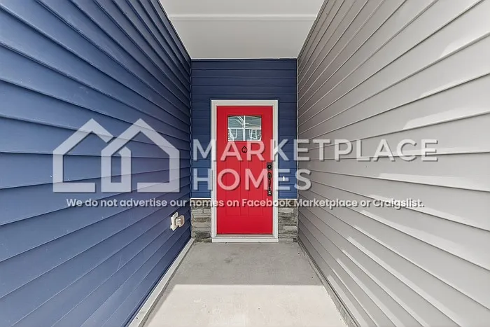 3 bed, 2.5 bath, 2005 sqft, $2,177 — Photo 4