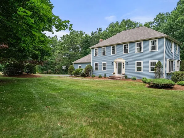 14 Harnden Rd, Foxboro, MA 02035